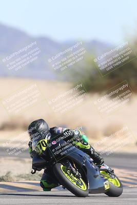 media/Nov-01-2025-CVMA (Sat) [[fc0f7531b8]]/Race 9-Amateur Supersport Middleweight/